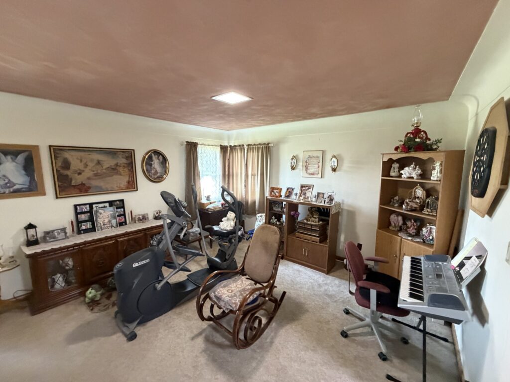 Living room second view, McDonald Farm, 272 acres, Wapello County, Iowa