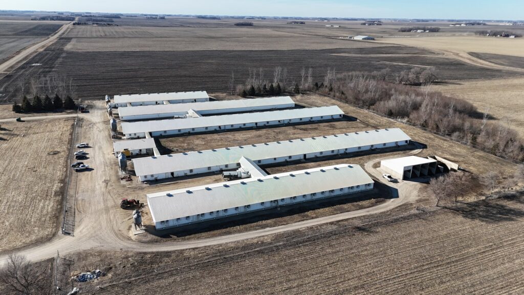 Ceylon MN 3,200 Head Sow Farm, aerial view of site