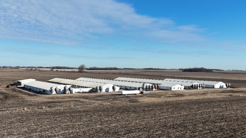 Welcome MN 3,200 Head Sow Farm, aerial view of site
