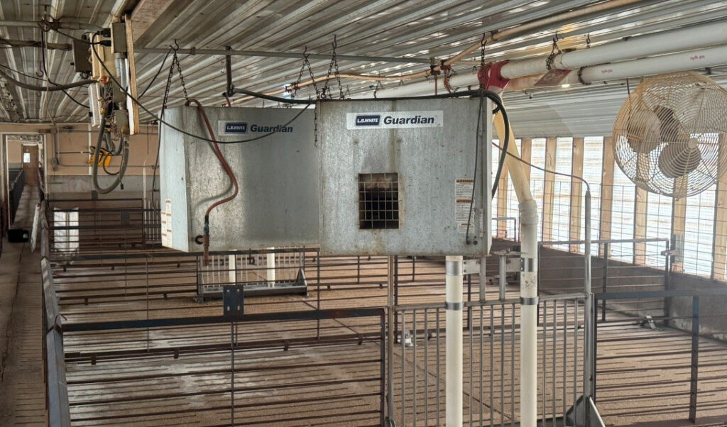 Hamilton County, IA feeder to finish site: Heaters Stir Fan
